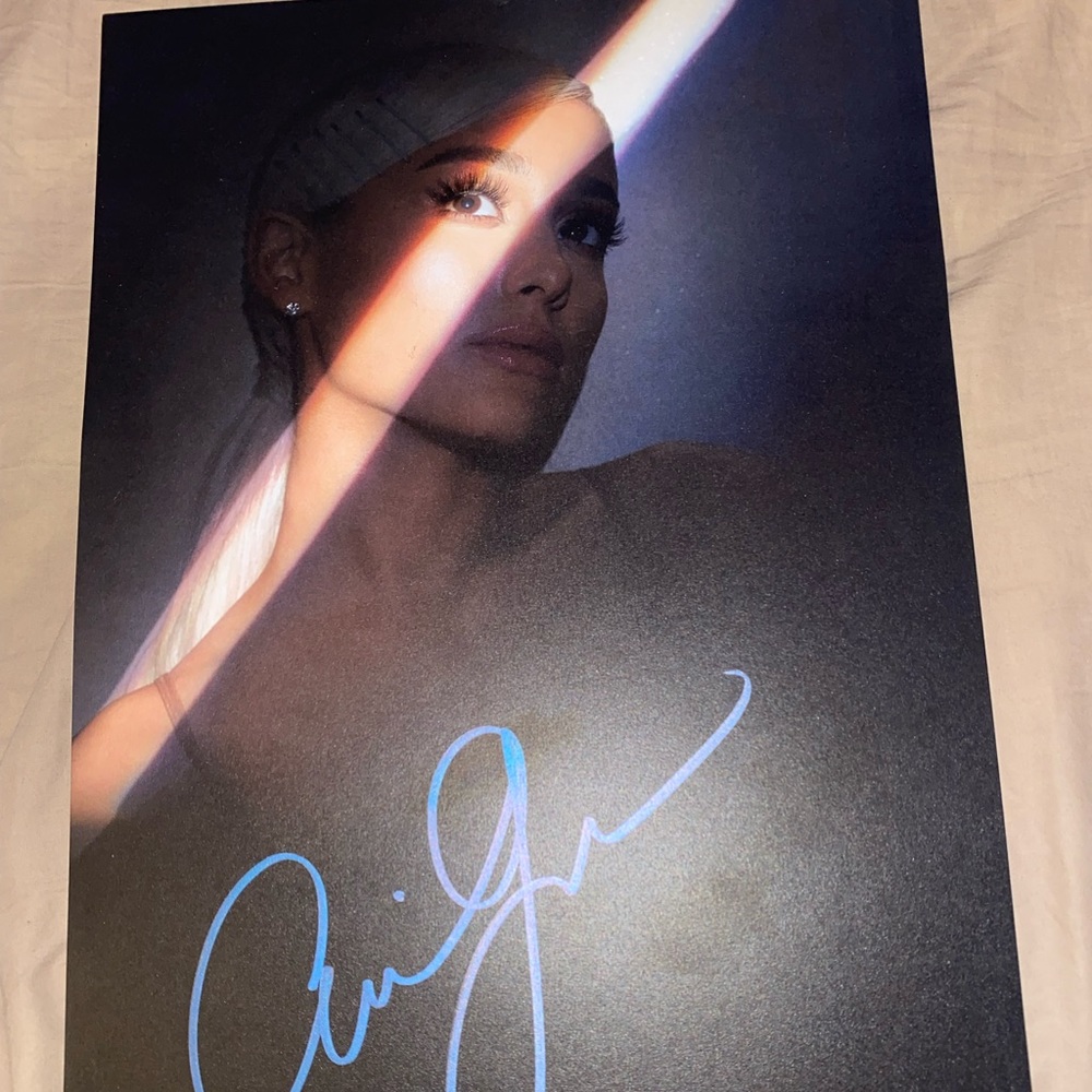 Ariana Grande SIGNED litho